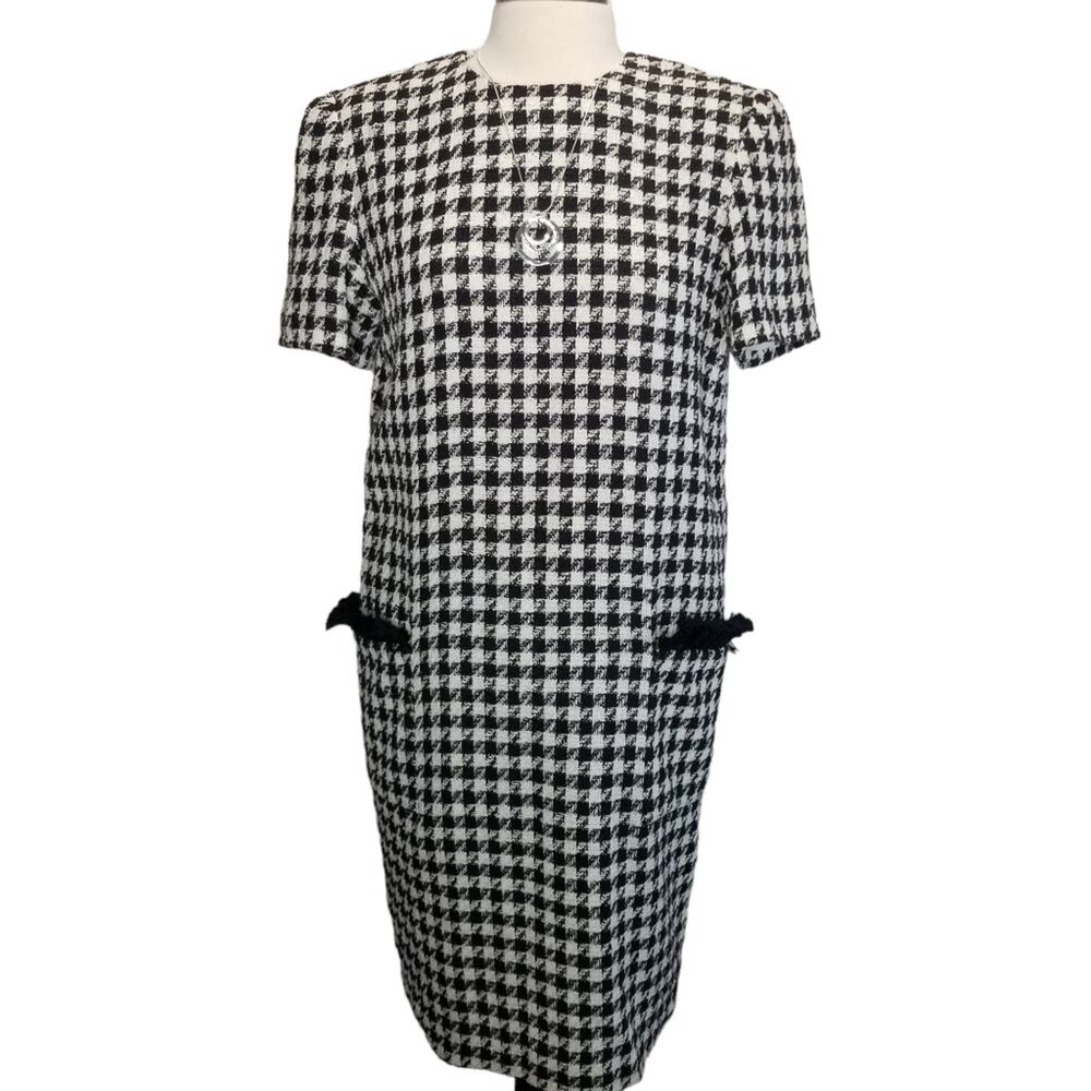 Albert Nipon Dress Size 10 Houndstooth Shift Dress Fringe Trim Black White